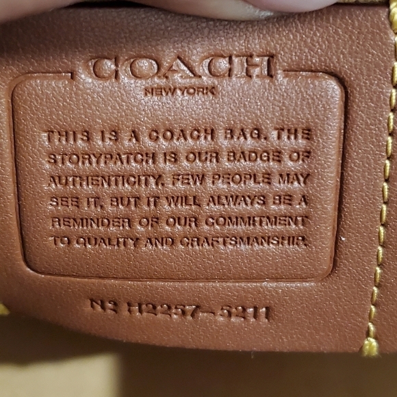 Coach Madison shoulder bag - Picture 9 of 11